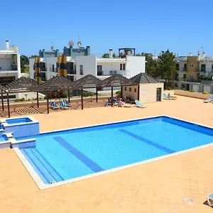 https://marina-beach-apartment.hotelaalgarve.com